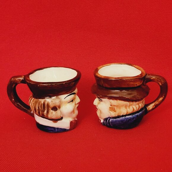 Vintage Small Toby Mugs with Brown Bowler Hat Set of 2 - Picture 4 of 11
